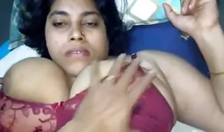 प्रेमिका पिक्चर फिल्म वीडियो सेक्सी के साथ पिताजी कमबख्त युवा लड़की
