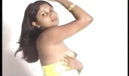 समलैंगिक अश्लील हिन्दी सेकसी फिल्में स्टंट