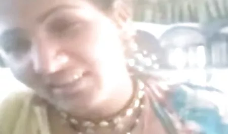 रूसी आदमी और कमबख्त पर पट्टा के साथ अपने दोस्त सेक्सी पिक्चर वीडियो का ।