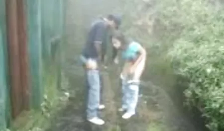 पड़ोसी के साथ चाचा दो सदस्यों सेक्सी फिल्म भेजो वीडियो में उसकी प्रेमिका पकड़ा