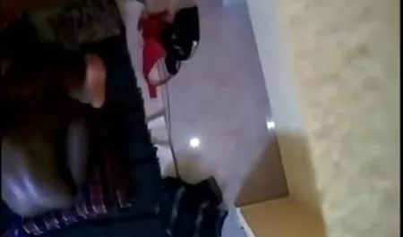 पत्नी मौखिक लेता है सेक्सी फिल्म सेक्सी फिल्म वीडियो