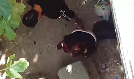 नशे में पिता अपनी बेटी और सेक्सी सेक्सी हिंदी में फिल्म उसकी पत्नी के बीच उलझन में है
