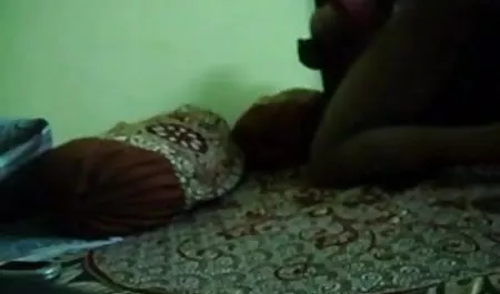 माता-पिता कमबख्त जबकि रानी मुखर्जी की सेक्सी फिल्में लड़की पियानो नाटकों