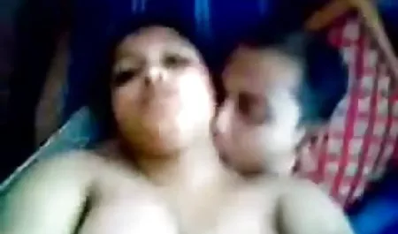 रूसी माँ और बेटी सह से भरे हुए सेक्सी सेक्सी पिक्चर वीडियो में हैं