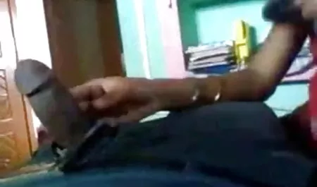 उचित कमरे सेक्सी मूवी बढ़िया में युवा अश्लील