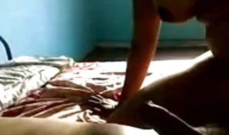 वह सेक्सी मूवी हिन्दी काले मोजे में उसके प्रेमी फट