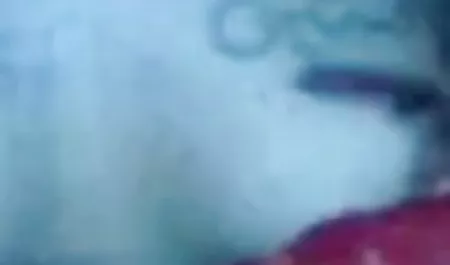 पैर और फिल्म सेक्सी फिल्म वीडियो में उंगलियों के शरीर में छेद के माध्यम से विस्तार