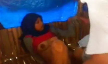 दो मोटी सदस्यों को एक एकल गृहिणी का फिल्म वीडियो सेक्सी शौक प्रकाश