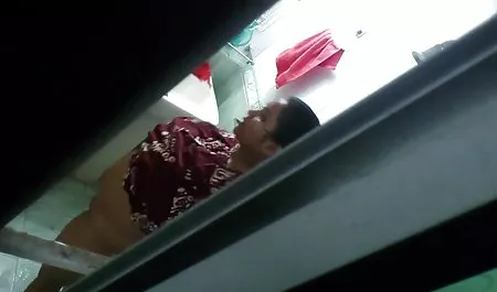 Busty सेक्सी फिल्म हिंदी वीडियो में युवा लड़कियों के एक दूसरे कमबख्त
