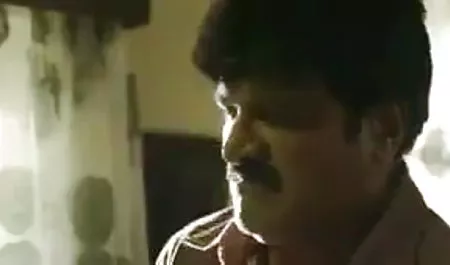 लड़की गड़बड़ जबकि सो रही सेक्सी फिल्म वीडियो में हिंदी में है धीरे धीरे