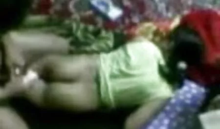 बंधे हुए पुरानी - सेक्सी फिल्म करने वाली प्रेमिका