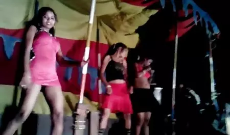 स्वर शैली सेक्स फिल्म मूवी और मूर्खतापूर्ण