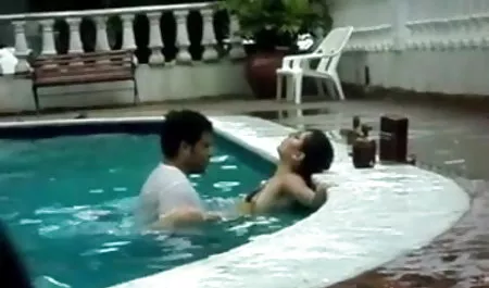 भाई को बहन वीडियो की सेक्सी फिल्म गले खाती