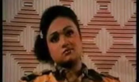 पैंट में बड़ी लूट के साथ गरम इंग्लिश फिल्म सेक्सी हिंदी में रूसी