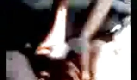 लड़की घर साफ किया और उसके भाई को जला हिंदी सेक्सी फिल्म हिंदी दिया