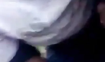 गोरे लोग एक बड़े हिंदी फिल्म सेक्सी फिल्म गधे को साकार करने के बिना नहीं छोड़ देंगे