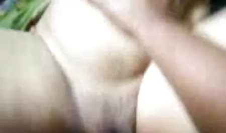 दो स्वादिष्ट टहनियाँ मुर्गा सेक्सी वीडियो में हिंदी मूवी चूसना