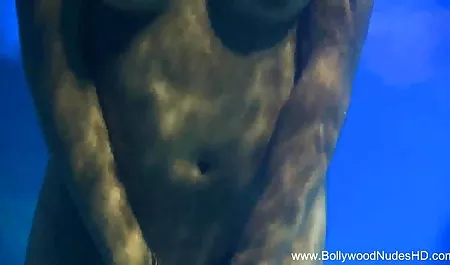 पति खाती है हिंदी फिल्म सेक्सी