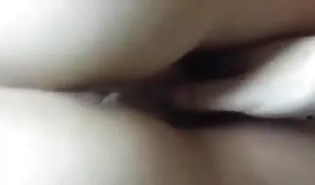 किशोर जंगली हिंदी सेक्सी फिल्म सेक्सी नंगा नाच है