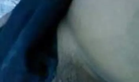 अश्लील मूवी कैसे एक जवान आदमी अपने जन्मदिन पर डुबकी लगाई सेक्सी फिल्म वीडियो में