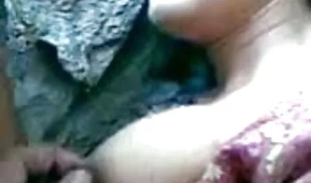वह गुदा में उसे स्वस्थ पैच वीडियो भेजो सेक्सी फिल्म भरा